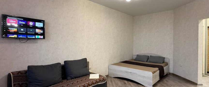 Home Hotel "Квартира студия"